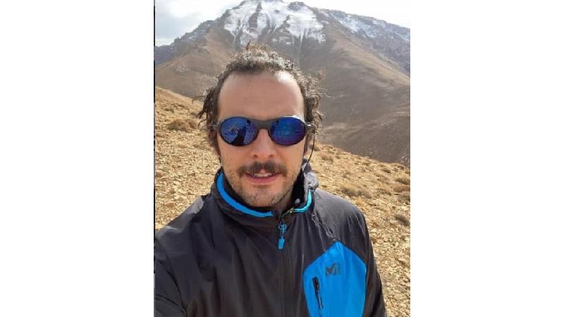 پدرام شریفی بازیگر نقش نادر در سریال می خواهم زنده بمانم