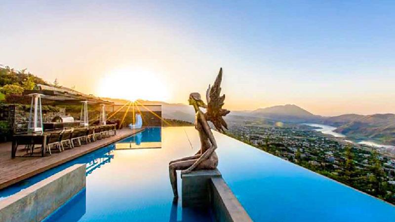 عسلک منطقه ای دیدنی در لواسان محسوب می شود