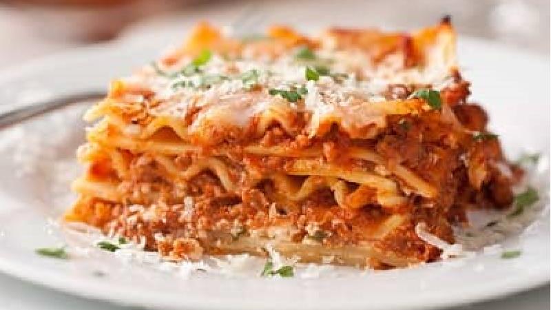 دستور پخت لازانیا بدون فر را بخوانید