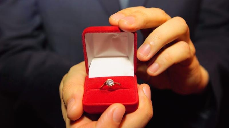 در جلسه خواستگاری چگونه صحبت کنیم