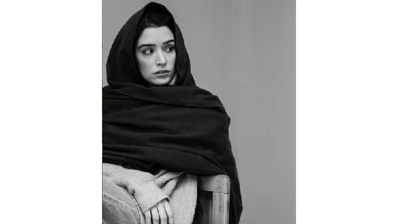 پادینا کیانی بازیگر نقش پری در سریال هم بازی