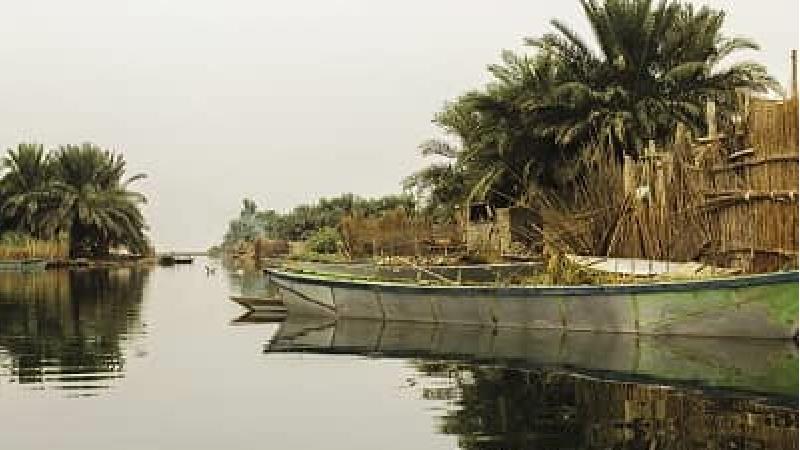 روستای سراخیه چه ویژگی هایی دارد
