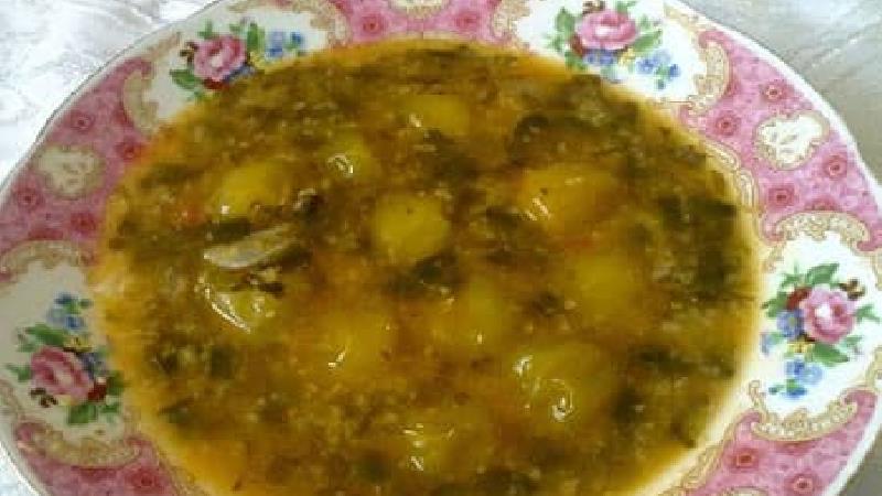 آش گوجه سبز را چگونه درست کنیم