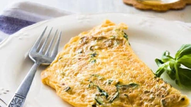 املت تخم مرغ صبحانه مناسب برای بچه ها است