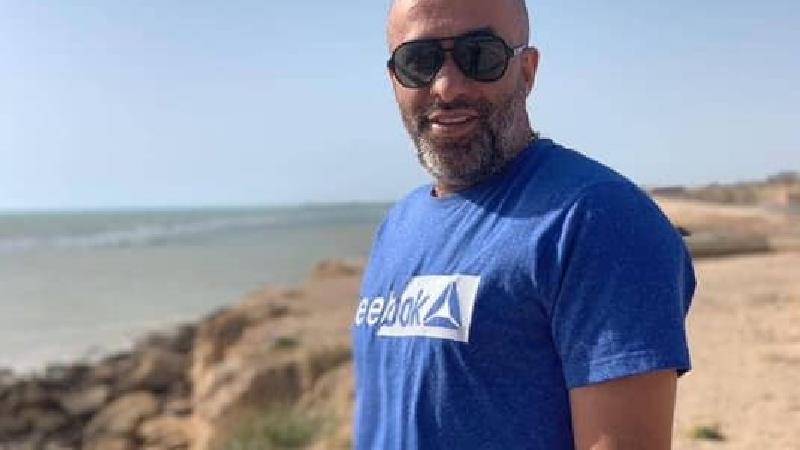 پیام احمدی ‌نیا بازیگر نقش صفر قهوه چی در سریال سرجوخه