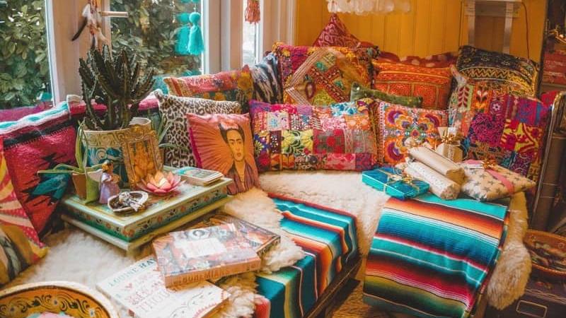 چگونه دکوراسیون خانه خود را رنگی رنگی کنیم