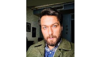 میلاد میرزایی بازیگر نقش کامرانی در سریال احضار