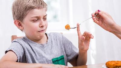 بی اشتهایی کودکان را چگونه درمان کنیم