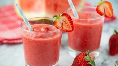 اسموتی توت فرنگی را چطور درست کنیم