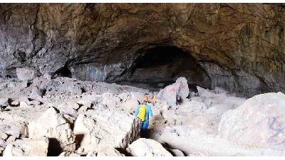 چگونه باید به غار رودافشان برویم