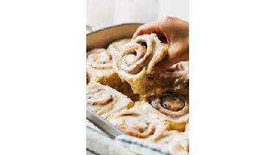 با دستور پخت و طرز تهیه رول دارچین آشنا شوید