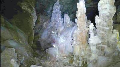 آدرس غار بورنیک کجا است