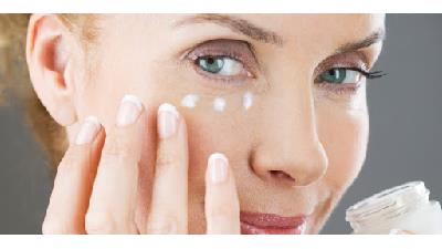 کرم دور چشم را از سایت معتبر به صورت اینترنتی بخرید