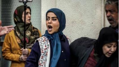 الهام اخوان بازیگر نقش گندم هماسایی در سریال دودکش 2