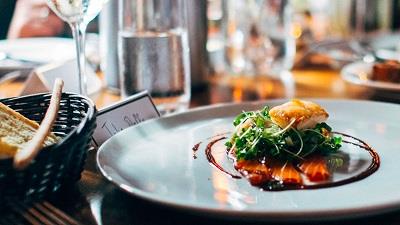 از بهترین رستوران ها و کافه های تهران تخفیف بگیرید