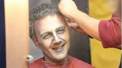  رامین جعفری بازیگر نقش ماهان در سریال زندگی زیباست