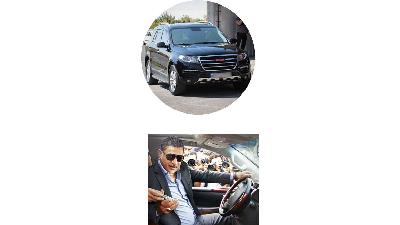 علی دایی چه ماشینی سوار می شود