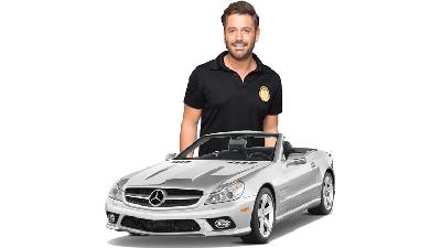 ماشین محمدرضا گلزار چیست