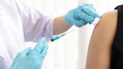 توصیه های تغذیه ای برای قبل و بعد از واکسن کرونا