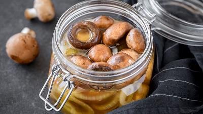 ترشی قارچ متفاوت و خوشمزه است