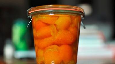 ترشی کامکوات خاص و متفاوت است آن را در خانه درست کنید