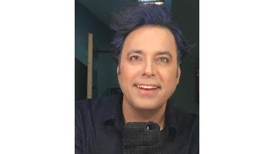 جواد مولانیا بازیگر نقش روزبه در سریال هم سایه