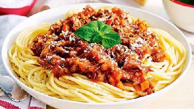 طرز تهیه اسپاگتی بلونز چگونه است