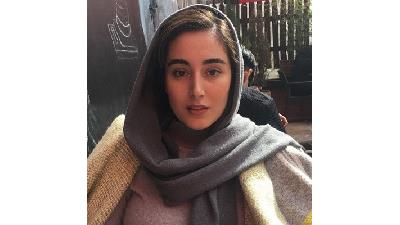 آزاده سیفی بازیگر نقش نورا در سریال هم سایه