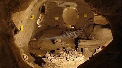 کاوش ها در شهر زیرزمینی تفرش همچنان ادامه دارد