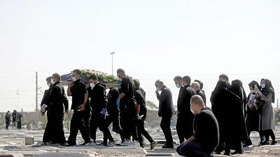 بهترین کار برای تسلیت گفتن به دیگران چیست