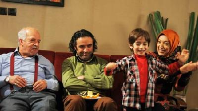 ساعت پخش و تکرار سریال شمعدونی از شبکه تماشا کی است