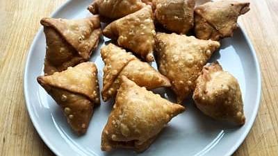 فوت و فن های تهیه سمبوسه ساده سیب زمینی را یاد بگیرید