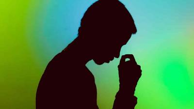 چگونه خودمان را از شر خاطرات بد نجات بدهیم