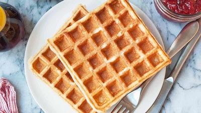 دستور تهیه وافل کلاسیک چگونه است