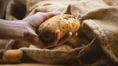 کیم سوخاری یک غذای مناسب برای جشن تولد بچه ها است