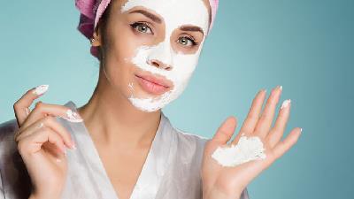 با استفاده از ماسک جوش شیرین جوش های صورت خود را درمان کنید