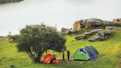 سفر زمستانی به دریاچه شهیون دزفول بسیار لذت بخش است