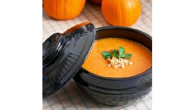 طرز تهیه و دستور پخت فرنی کدو حلوایی در این مطلب آموزش داده شده است