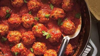 کوفته قلقلی را با برنج هم می توان خورد