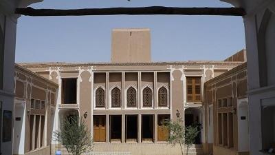 خانه تقدیری از مکان های تاریخی شهر اردکان یزد است