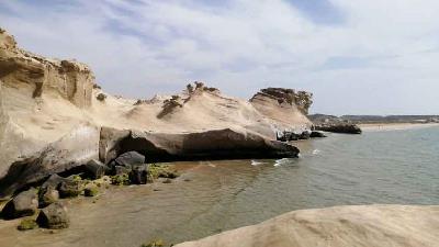 در عسلویه حتما به ساحل بنود بروید