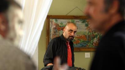 عکسی از سریال بزنگاه