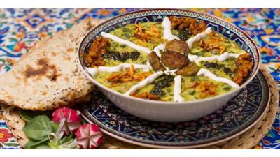 طرز تهیه و دستور پخت آش بادمجان را بخوانید