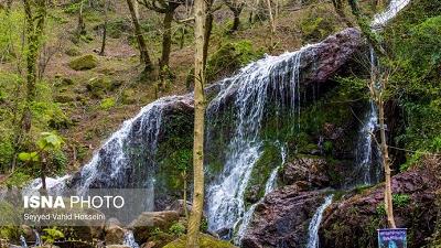 آبشارهای روستای شالما بسیار دیدنی است