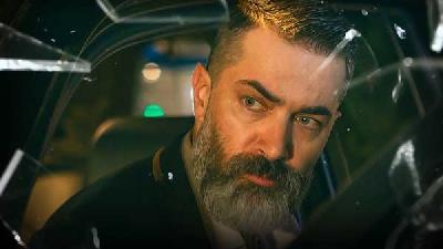 نقش بهمن خان سریال یاغی یکی از نقش های جذاب پارسا پیروزفر است