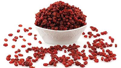 مصرف زرشک برای زنان باردار توصیه نمی شود