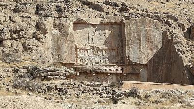 باستان شناسان درباره احتمال وجود گنج در تخت جمشید چه نظری دارند