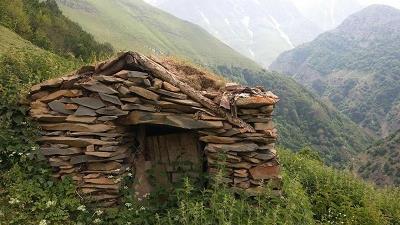 روستای دیلر یکی از دیدنی های جاده چالوس است