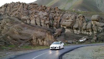 آدرس روستای وردیج سر راست است