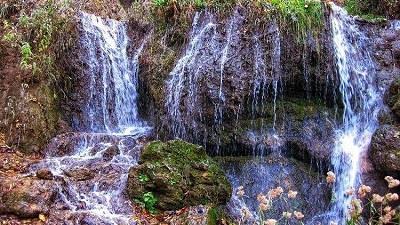 شارشار آبشار دیدنی زنجان است